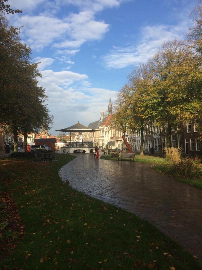 Slapen Bij Van-V Zierikzee Exterior photo